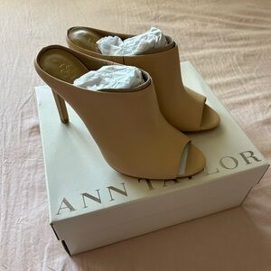 Ann Taylor Women's Tan Peep-Toe Mules